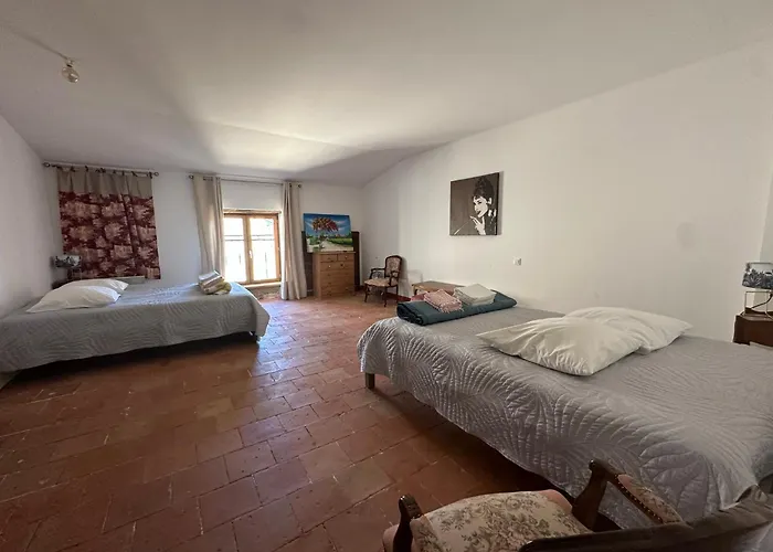 Du Bourrelier Дом отдыха Boutenac